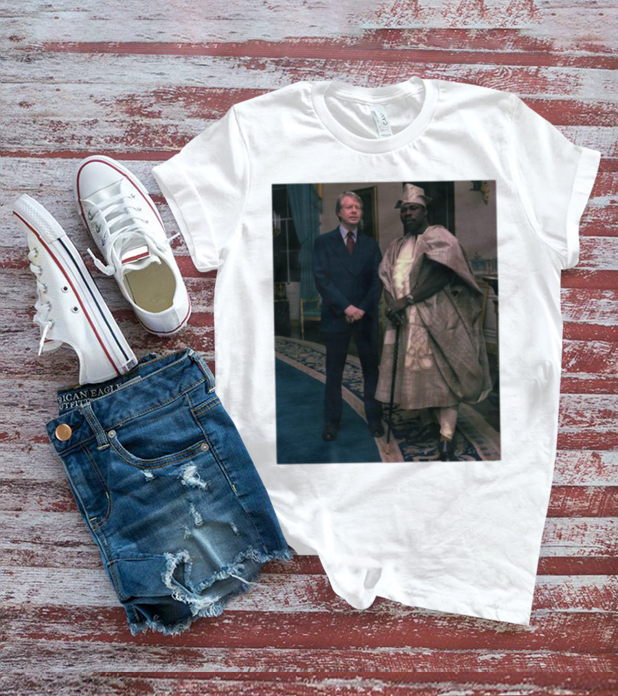 Jimmy Carter Meeting Nigerian President Traditional Attire T-Shirt