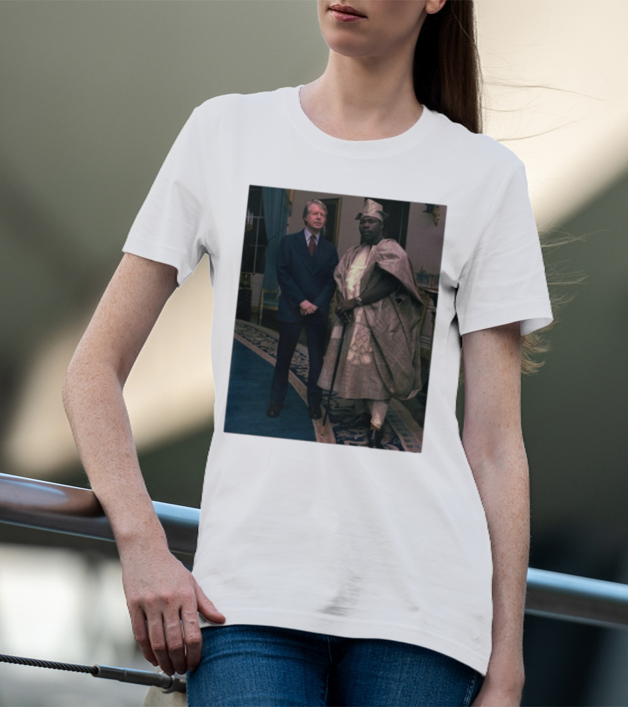 Jimmy Carter Meeting Nigerian President Traditional Attire T-Shirt
