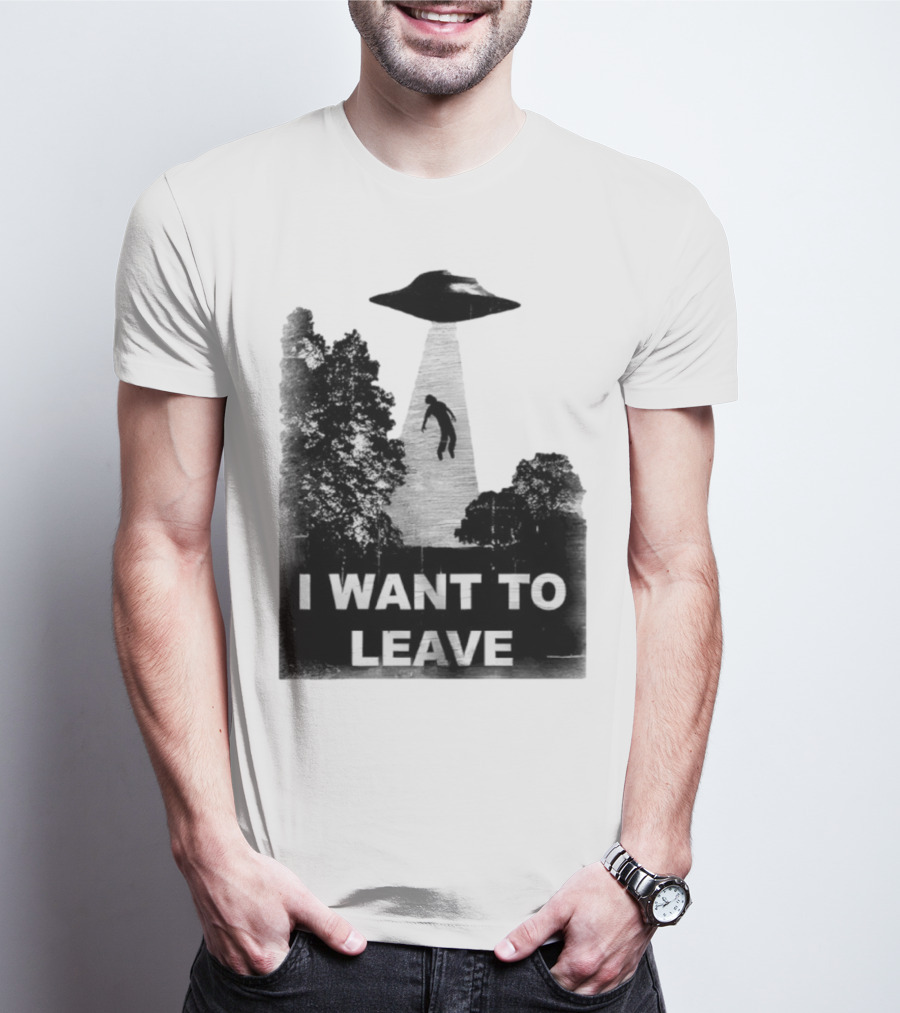 I Want To Leave UFO Abduction Scene Black And White Design T-Shirt