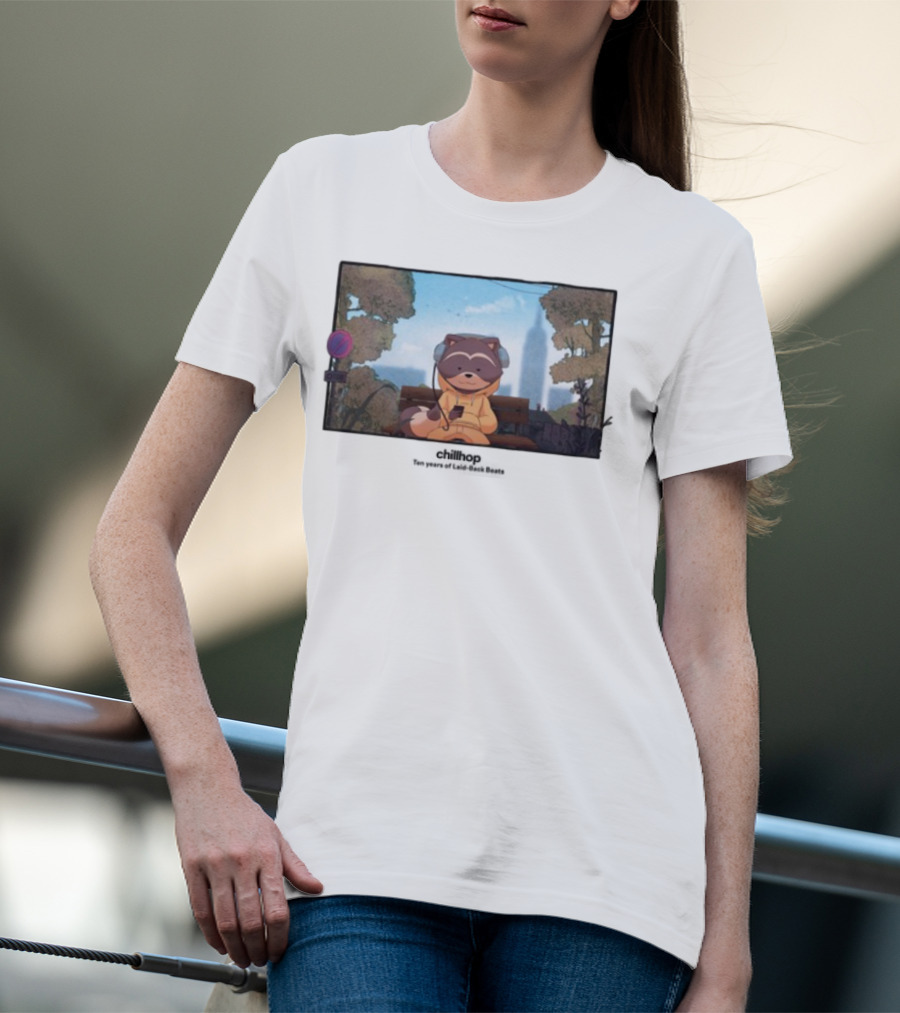 10 Years Of Chillhop Raccoon Listening To Music In Park T-Shirt