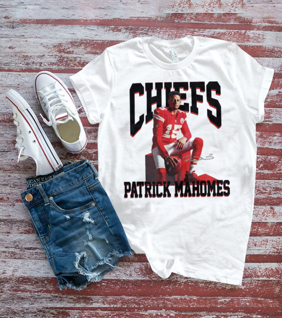 Patrick Mahomes Chiefs Signature Football Number 15 Kansas City T-Shirt