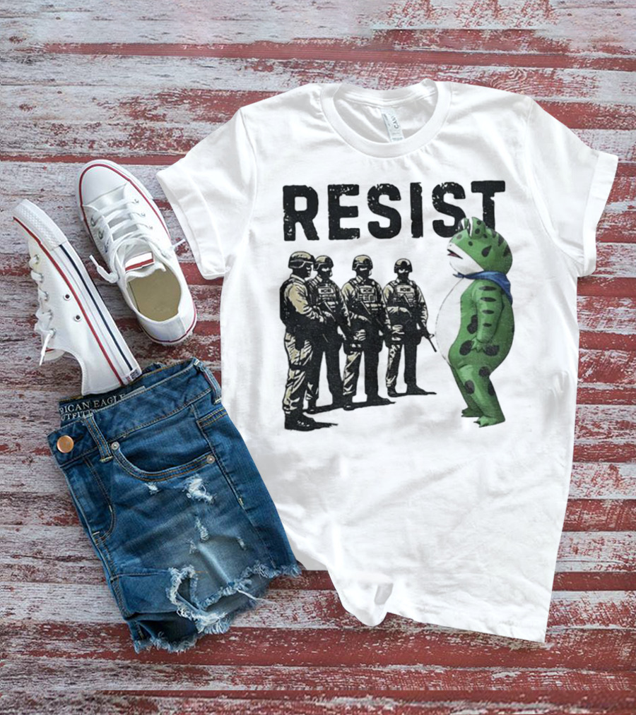 Portland Frog Resist Anti Fascism Anti Trump Protest Graphic T-Shirt