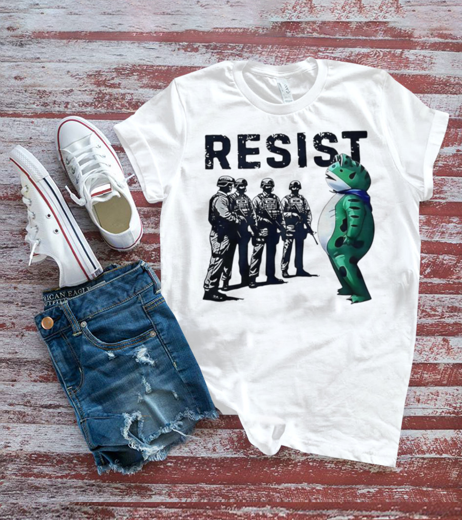 RESIST Portland Frog Protest Iconic Image T-Shirt