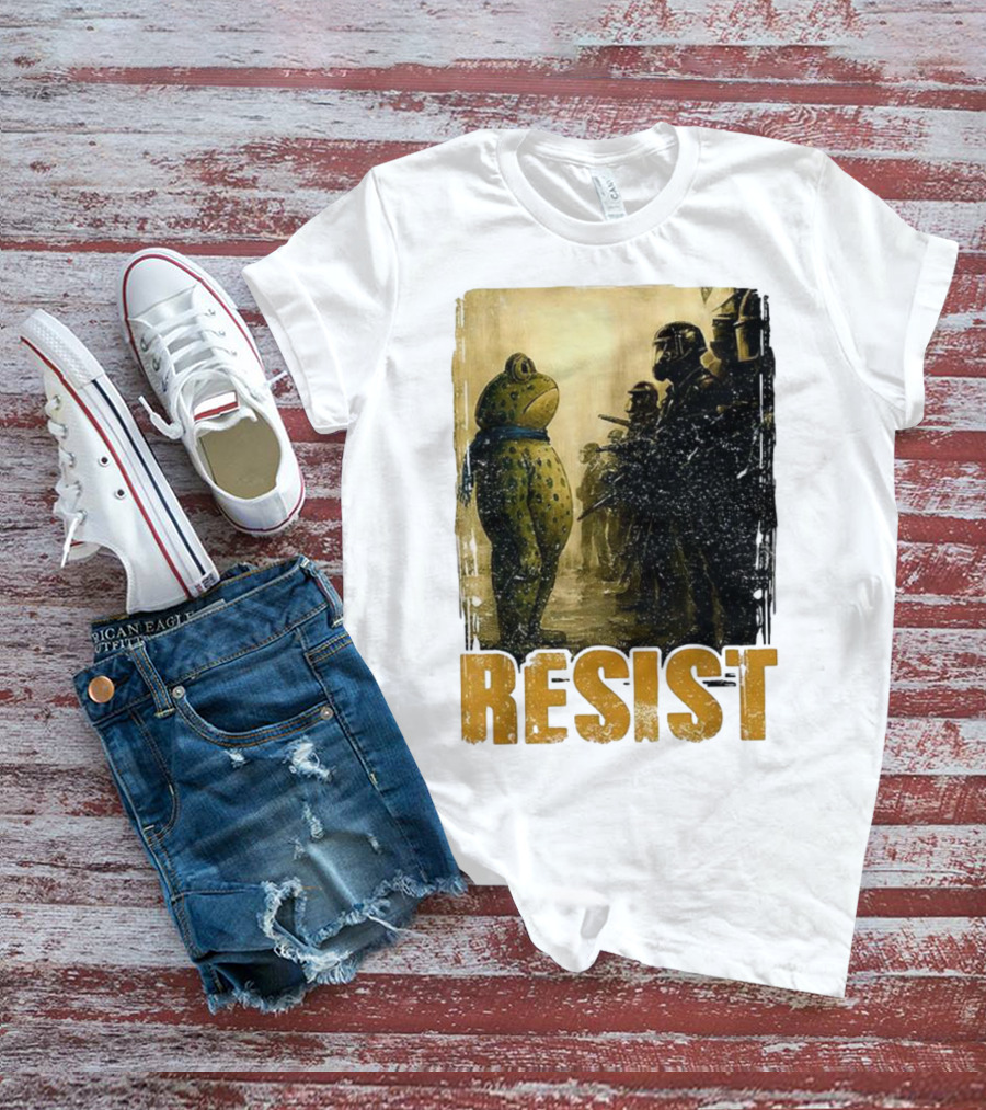 Resist Portland Protest Frog Standoff With Riot Police T-Shirt