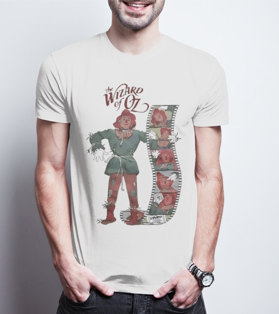 The Wizard Of Oz Scarecrow Illustration With Film Strip Style T-Shirt