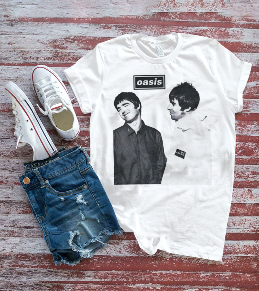 Noel Vs Liam Gallagher Oasis Band Kangol Vintage T-Shirt