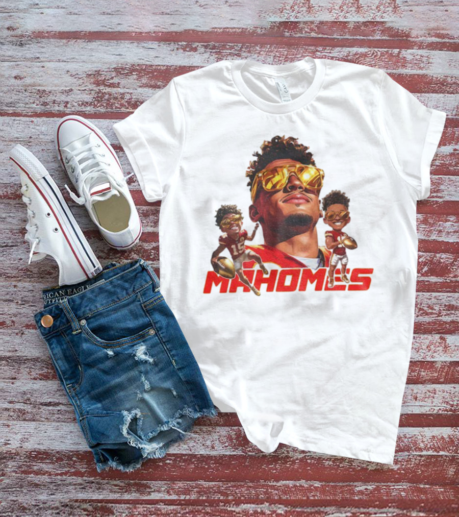 Patrick Mahomes Kansas City Chiefs Football Player Caricature Mahomes 2025 T-Shirt