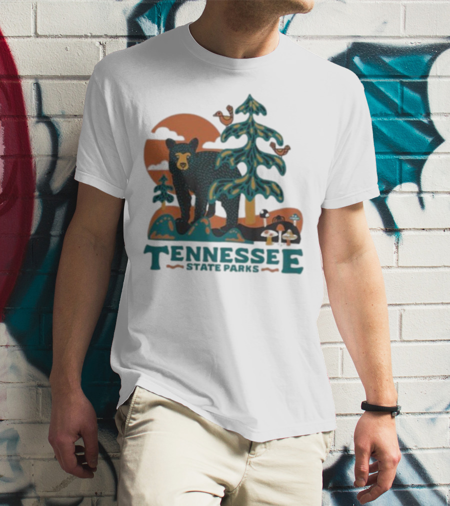 Tennessee State Parks Bear Nature Scene And Forest Wildlife T-Shirt