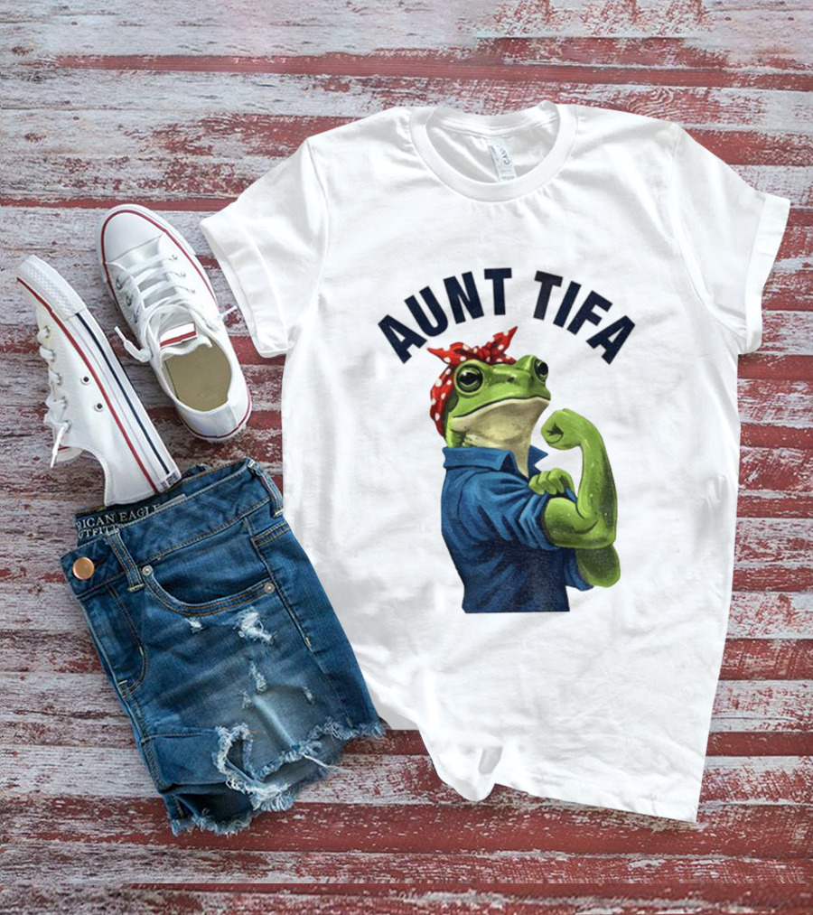 Aunt Tifa Rosie The Riveter Frog Meme Resist T-Shirt