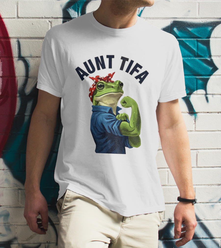 Aunt Tifa Rosie The Riveter Frog Meme Resist T-Shirt