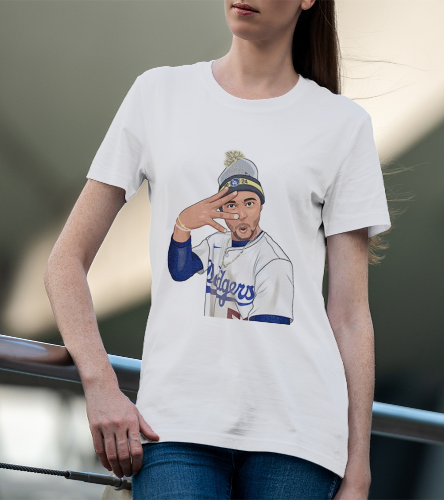 Mookie Betts Los Angeles Dodgers Pom-Pom Beanie Baseball 2024 T-Shirt