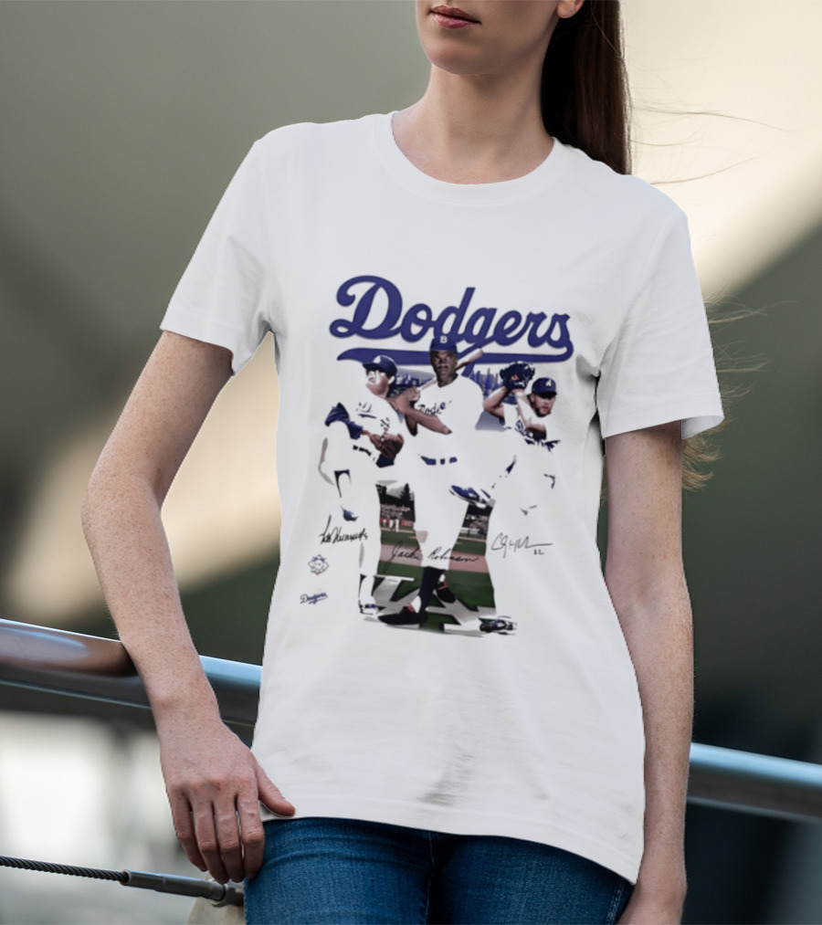 Los Angeles Dodgers Mookie Betts Steve Sax Clayton Kershaw Signatures Vintage Style T-Shirt