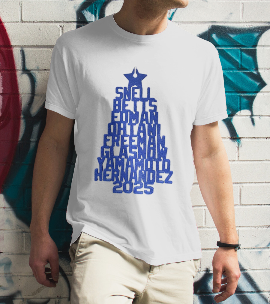 Los Angeles Dodgers Snell Betts Freeman Ohtani Freeman Glasnow Yamamoto Hernandez Christmas Tree 2025 T-Shirt