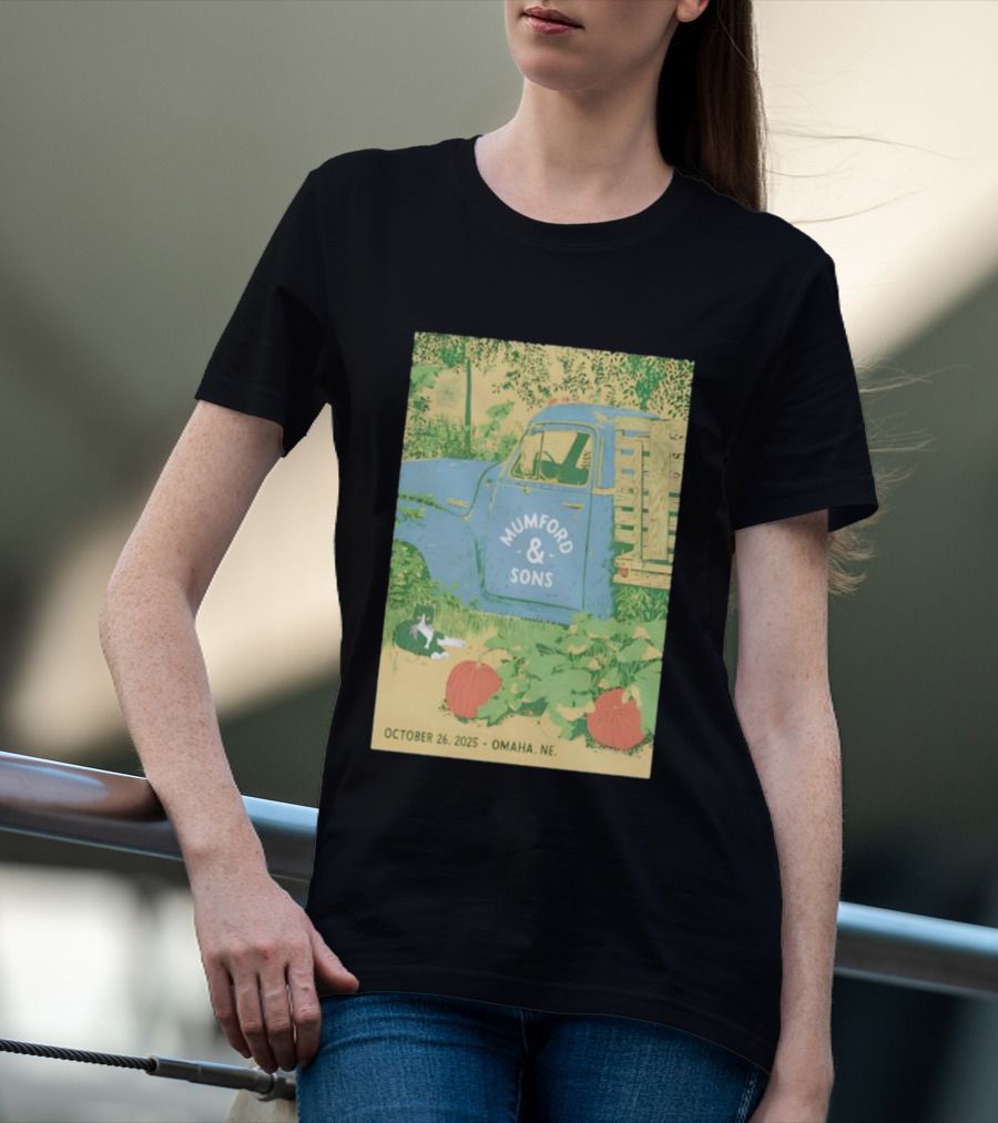 Mumford & Sons Omaha NE October 26 2025 Vintage Truck And Pumpkins T-Shirt