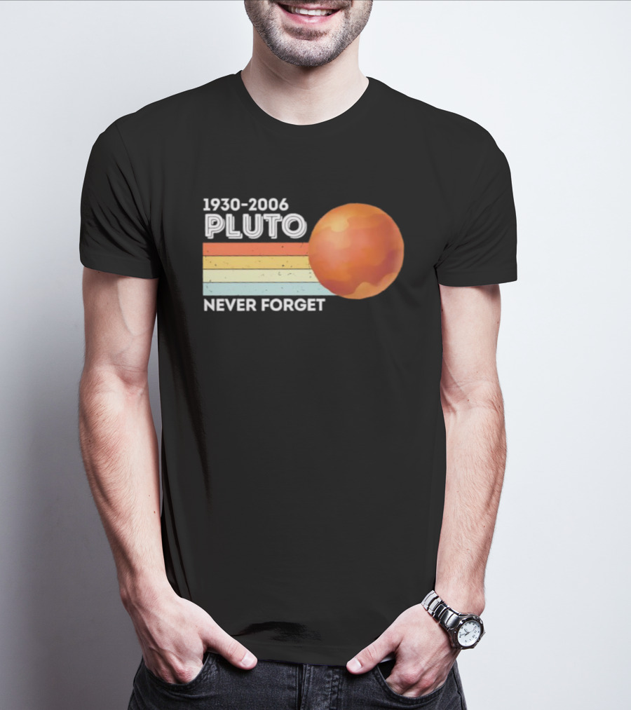 Pluto Never Forget 1930 2006 Vintage Retro Planet Tribute T-Shirt