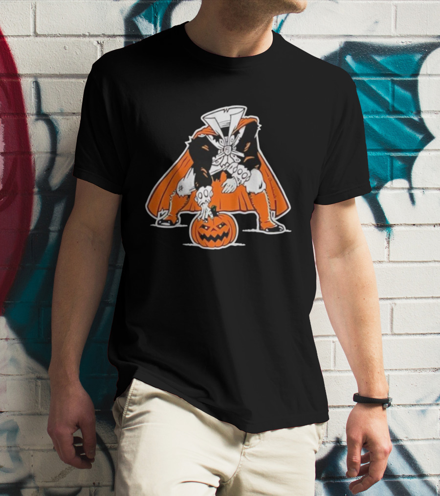 Headless Horseman Halloween Character With Pumpkin Jack O' Lantern Orange Cape Costume T-Shirt