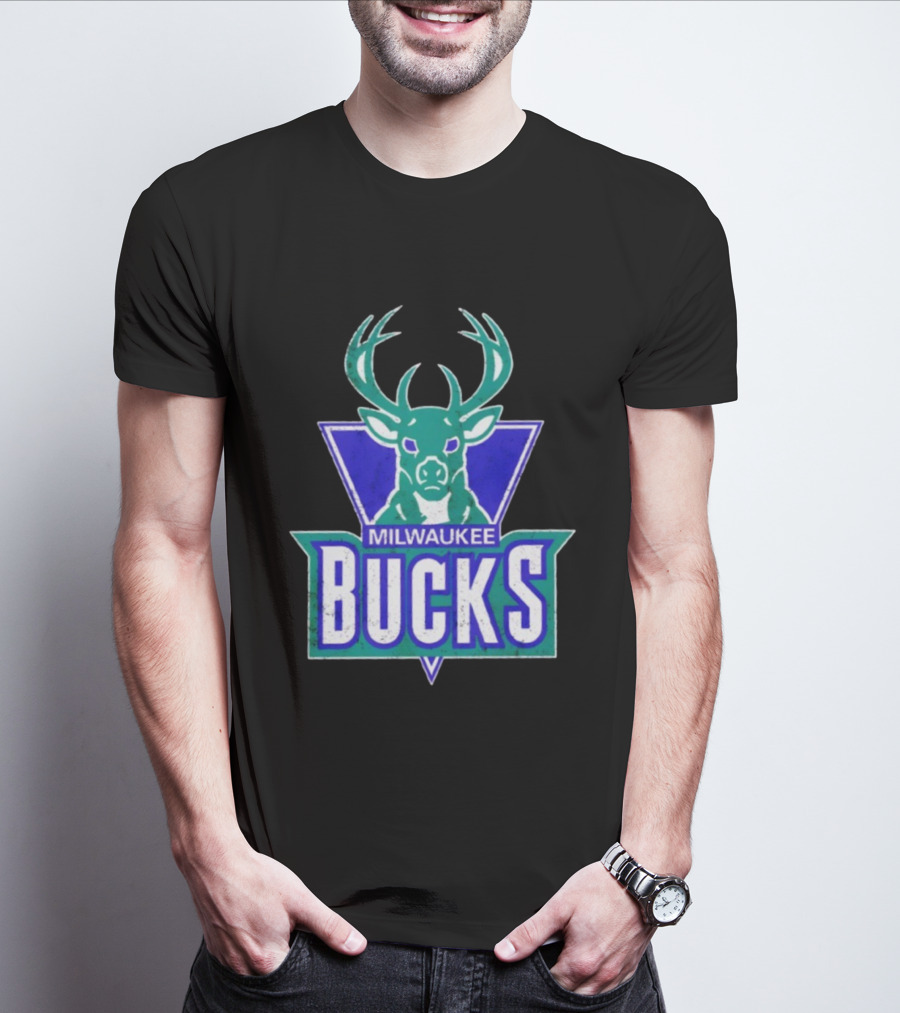 Milwaukee Bucks Deer Head Emblem Retro Style T-Shirt