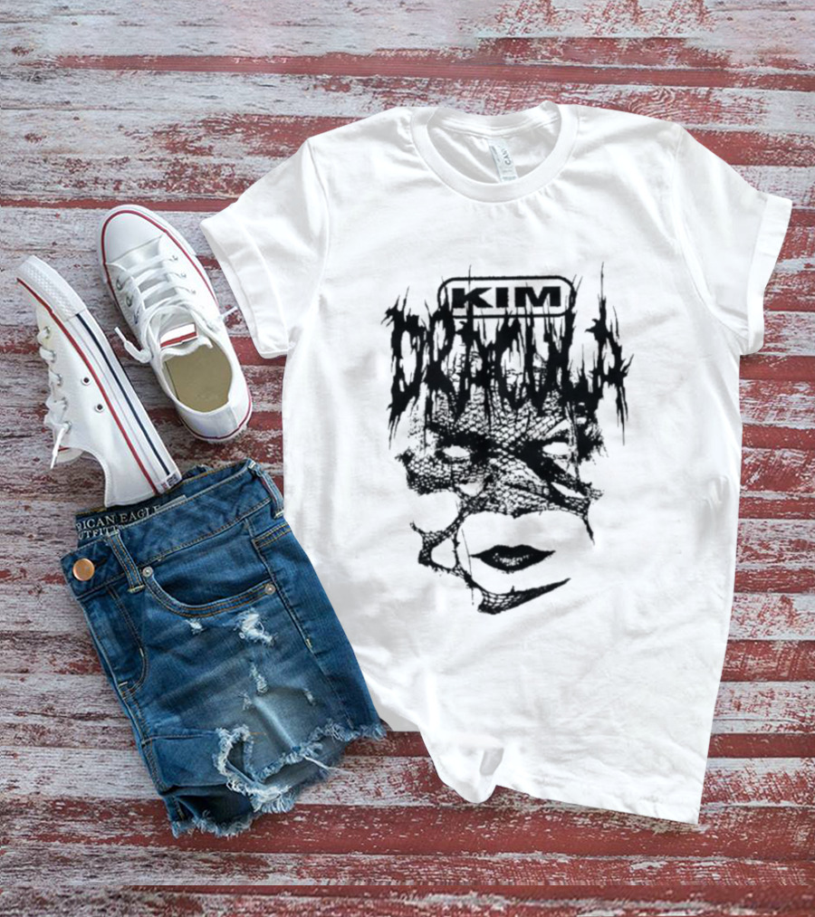 Kim Dracula Eye Lips Monochrome Design T-Shirt