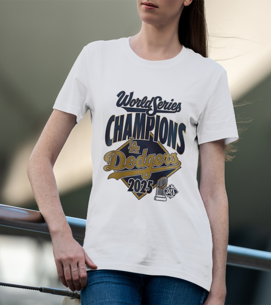 Los Angeles Dodgers 2025 World Series Champions Team Signature T-Shirt