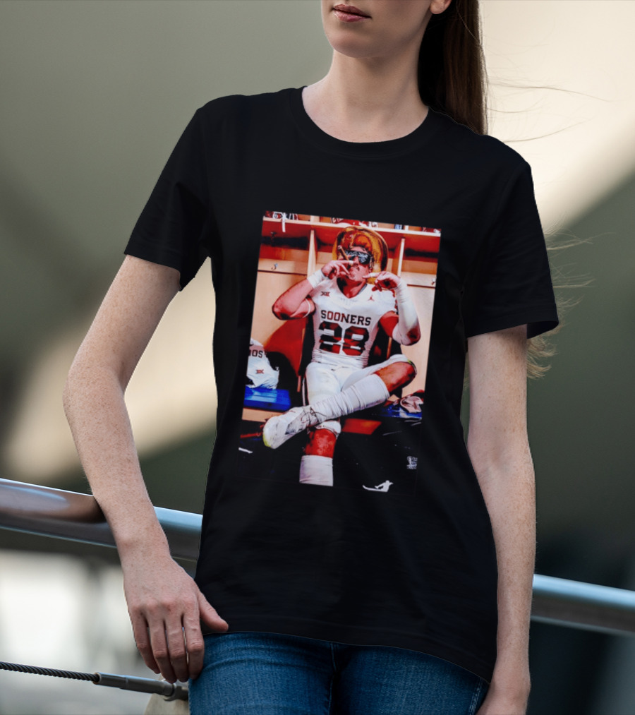 Sooners Football Danny Stutsman Cigar Celebration Locker Room 28 T-Shirt