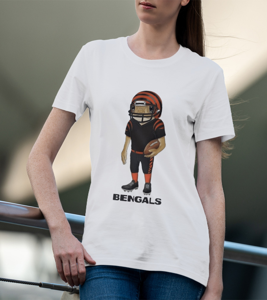 Bad Bunny Cincinnati Bengals Concho Helmet Football Player With Bengals T-Shirt