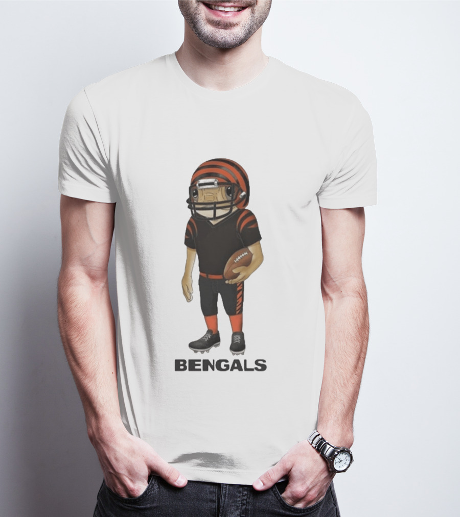 Bad Bunny Cincinnati Bengals Concho Helmet Football Player With Bengals T-Shirt
