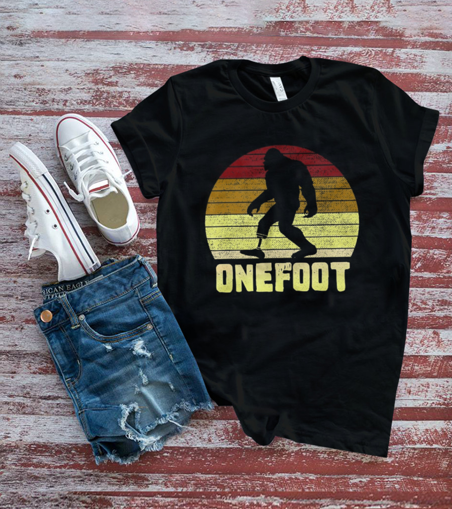 Bigfoot Artificial Leg Onefoot Silhouette Sunset T-Shirt