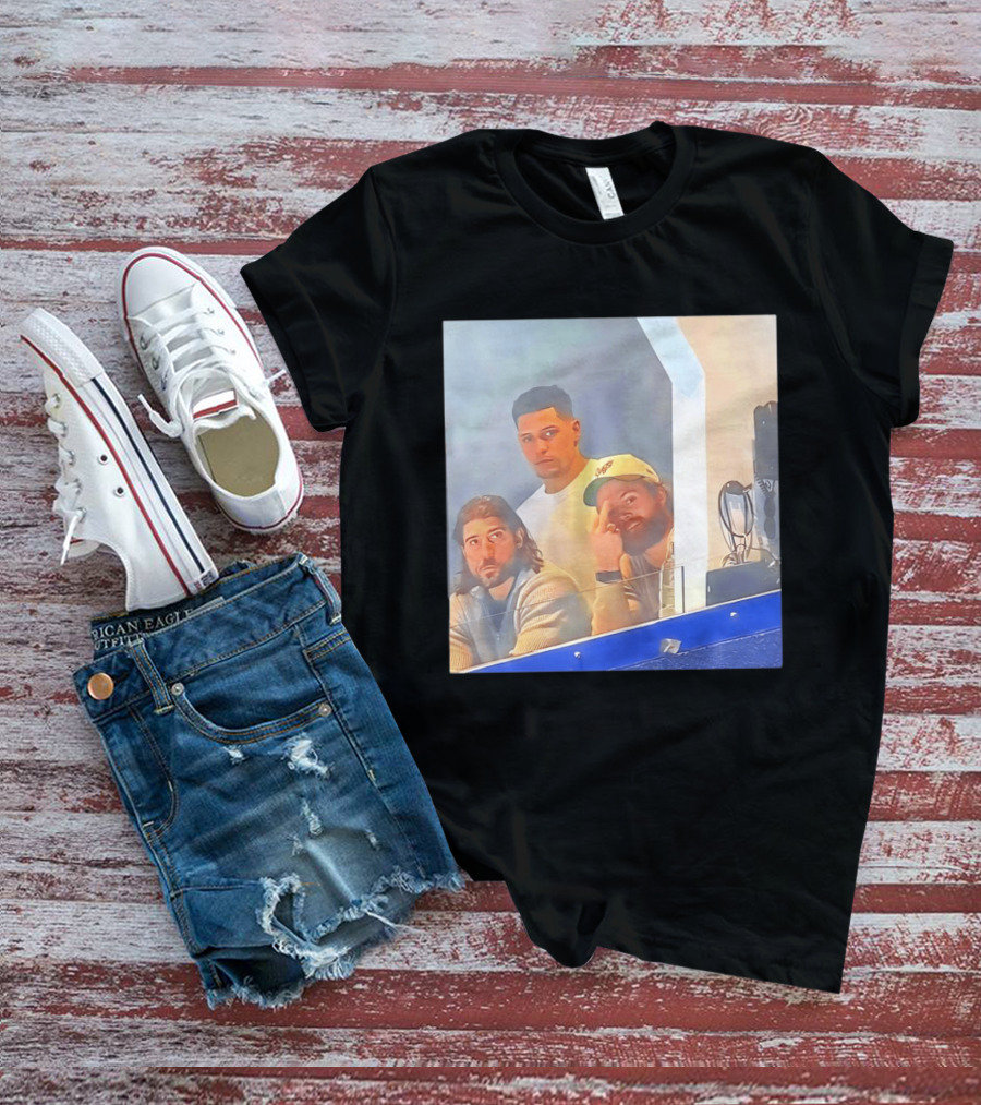 William Nylander Flipping The Bird Stadium Box Suite Gesture T-Shirt
