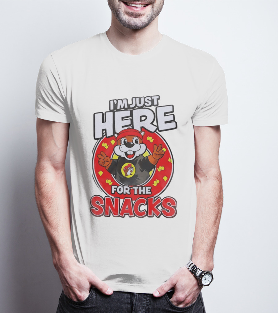 I'm Just Here For The Snacks Buc Ee's Fun Cartoon T-Shirt