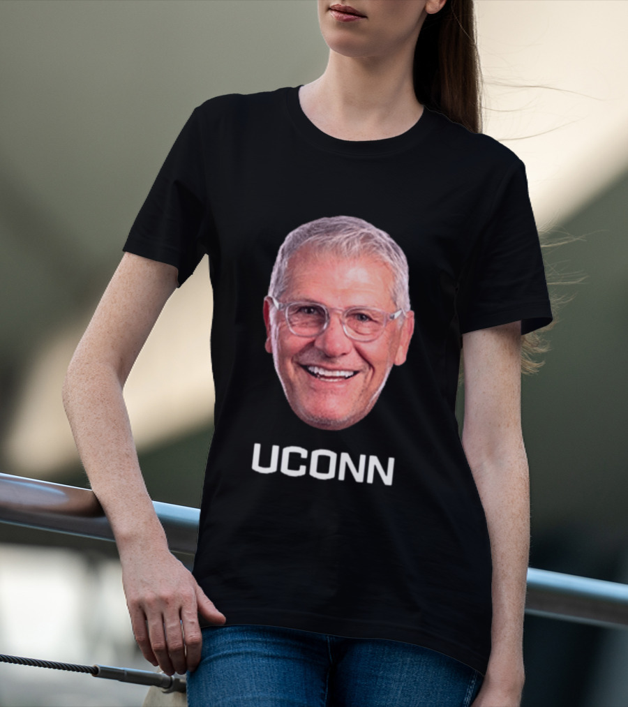 Geno Auriemma UConn Huskies Coach Smiling Face T-Shirt
