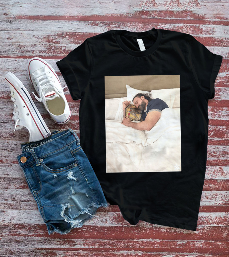 Drew McIntyre WWE Champion Sleeping Image T-Shirt