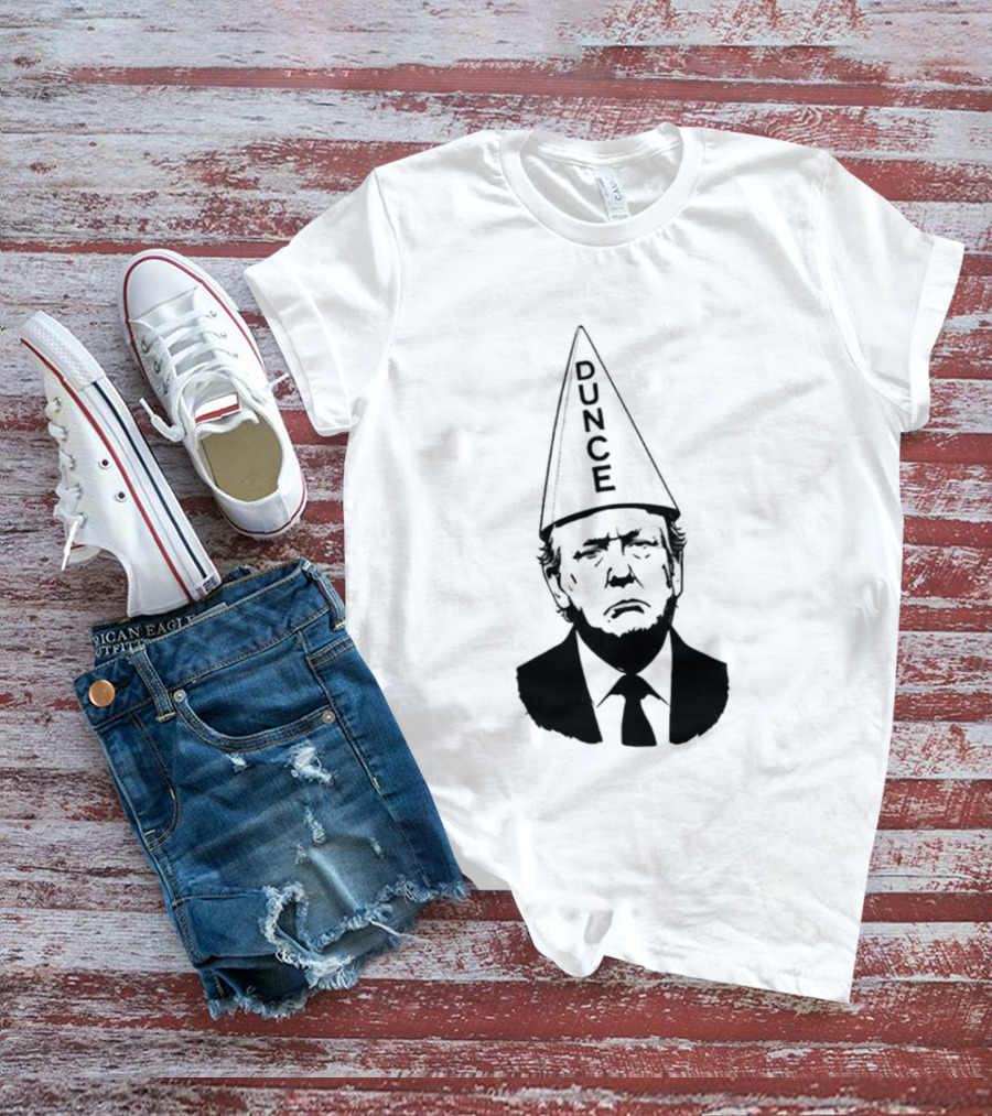 Trump Dunce 2026 T-Shirt