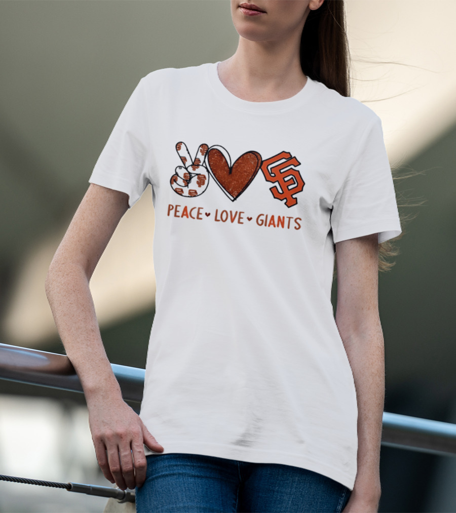 San Francisco Giants Peace Love SF Hand Sign Heart Shape T-Shirt