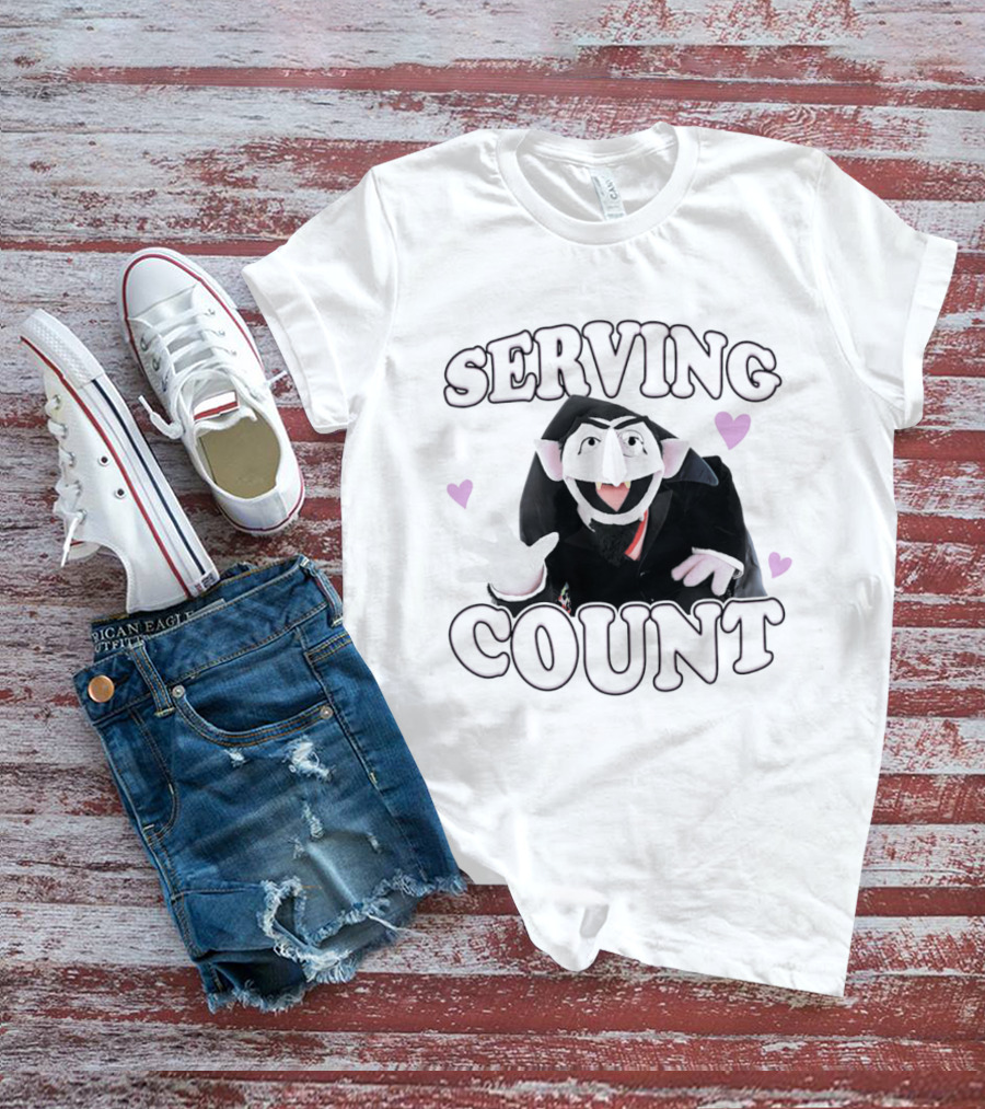 Serving Count Cartoon Vampire Hearts T-Shirt