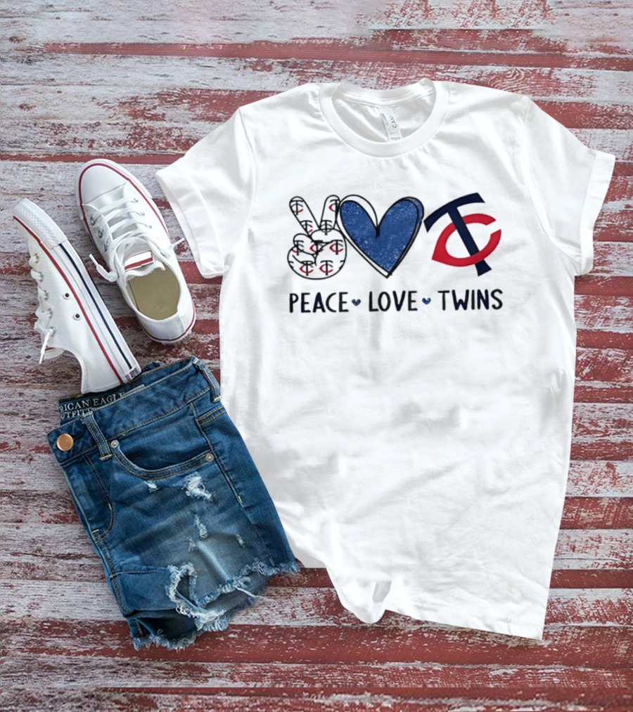 PEACE LOVE TWINS Hand Sign Heart Shape TC Logo Minnesota Twins T-Shirt