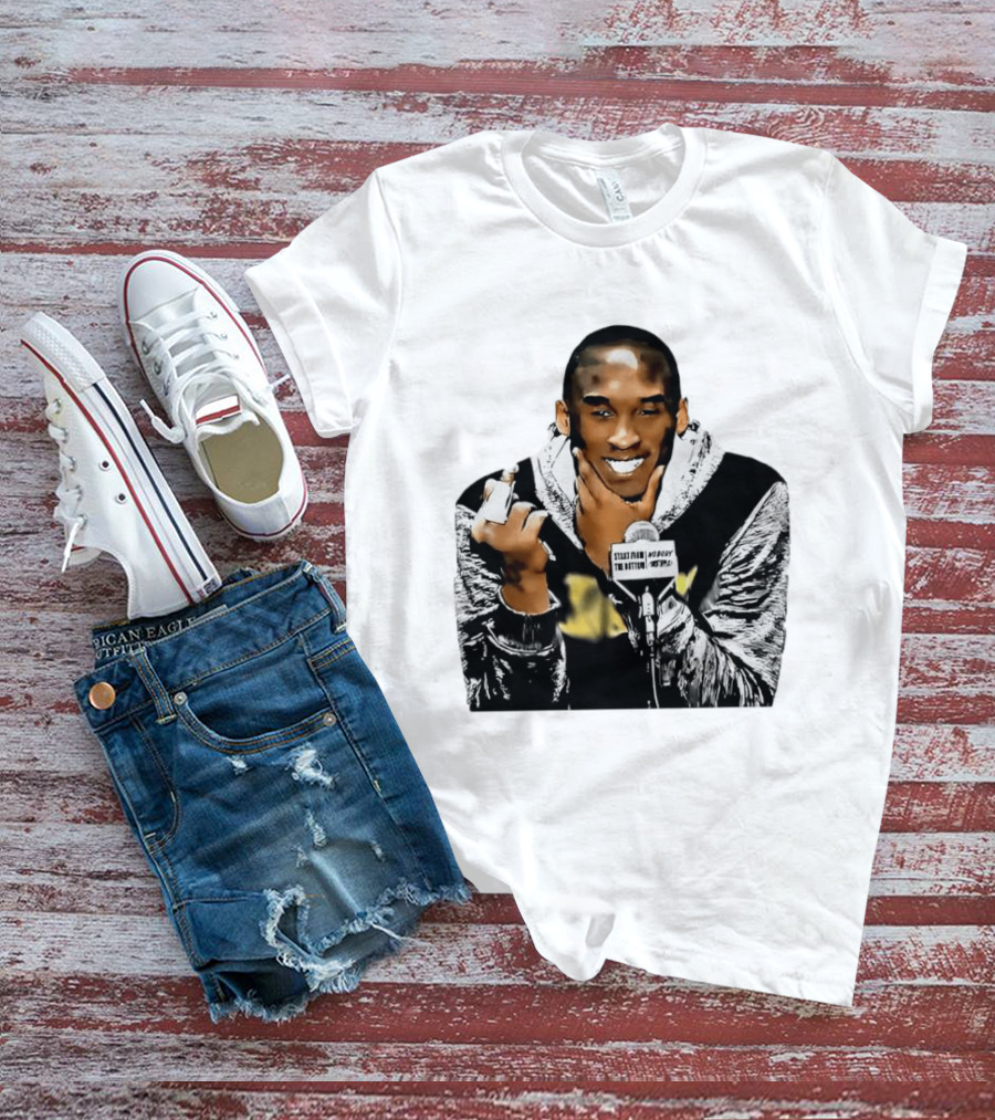 Kobe Bryant Iconic Middle Finger Moment At Press Conference T-Shirt