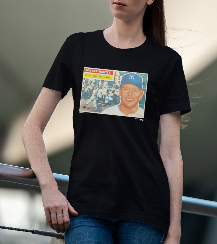 Mickey Mantle Outfield New York Yankees 1956 Topps Baseball Card T-Shirt