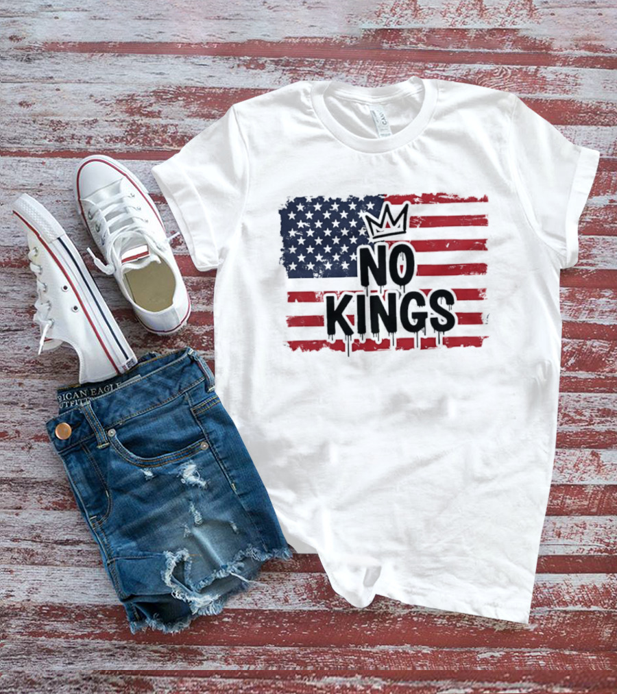 No Kings In America US Flag With Crown Melting Effect T-Shirt