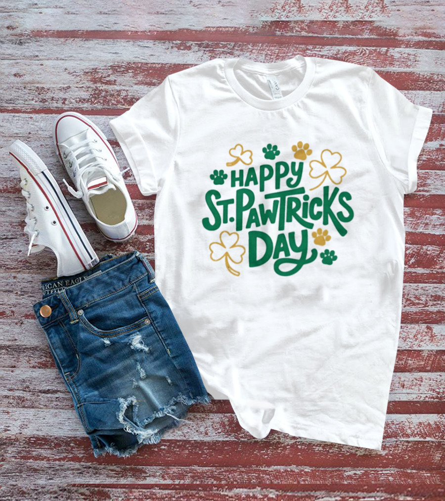 Happy St Pawtrick's Day Shamrock Dog Celebration T-Shirt