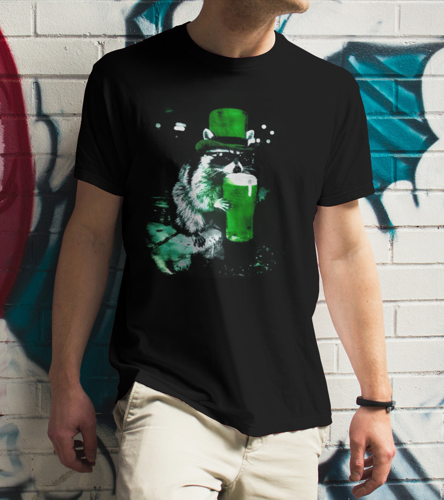 Drunk Irish Raccoon With Green Beer St Patricks Day 2026 T-Shirt