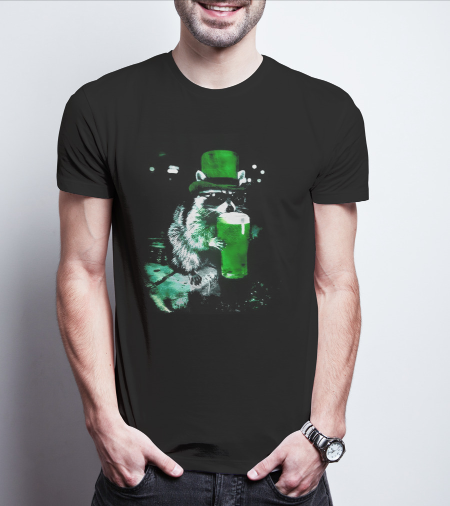 Drunk Irish Raccoon With Green Beer St Patricks Day 2026 T-Shirt