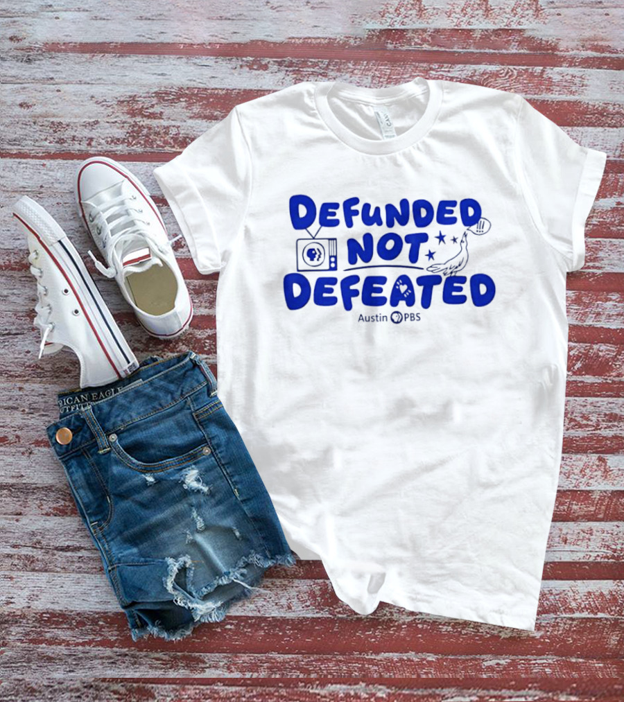 Defunded Not Defeated Austin PBS Vintage Television And Bird T-Shirt
