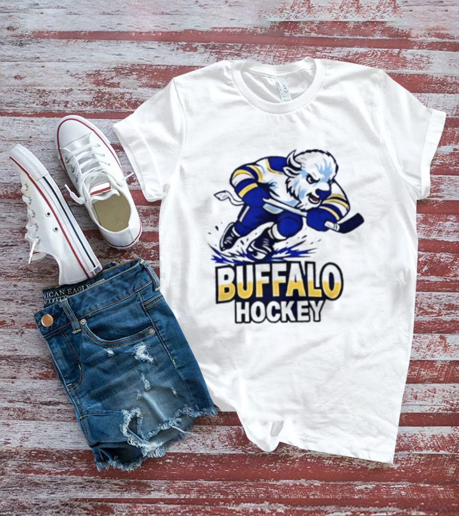 Buffalo Hockey Charging Bison Dynamic Action Sports Team Gear T-Shirt