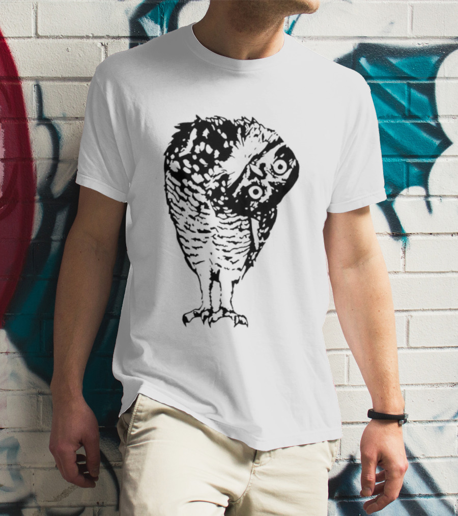 Linocut Owl Head Tilt Curious Bird Wildlife Sketch T-Shirt