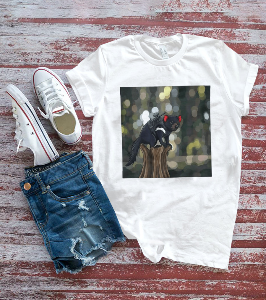 Tasmanian Devil With Machine Gun Cartoon On Tree Stump T-Shirt