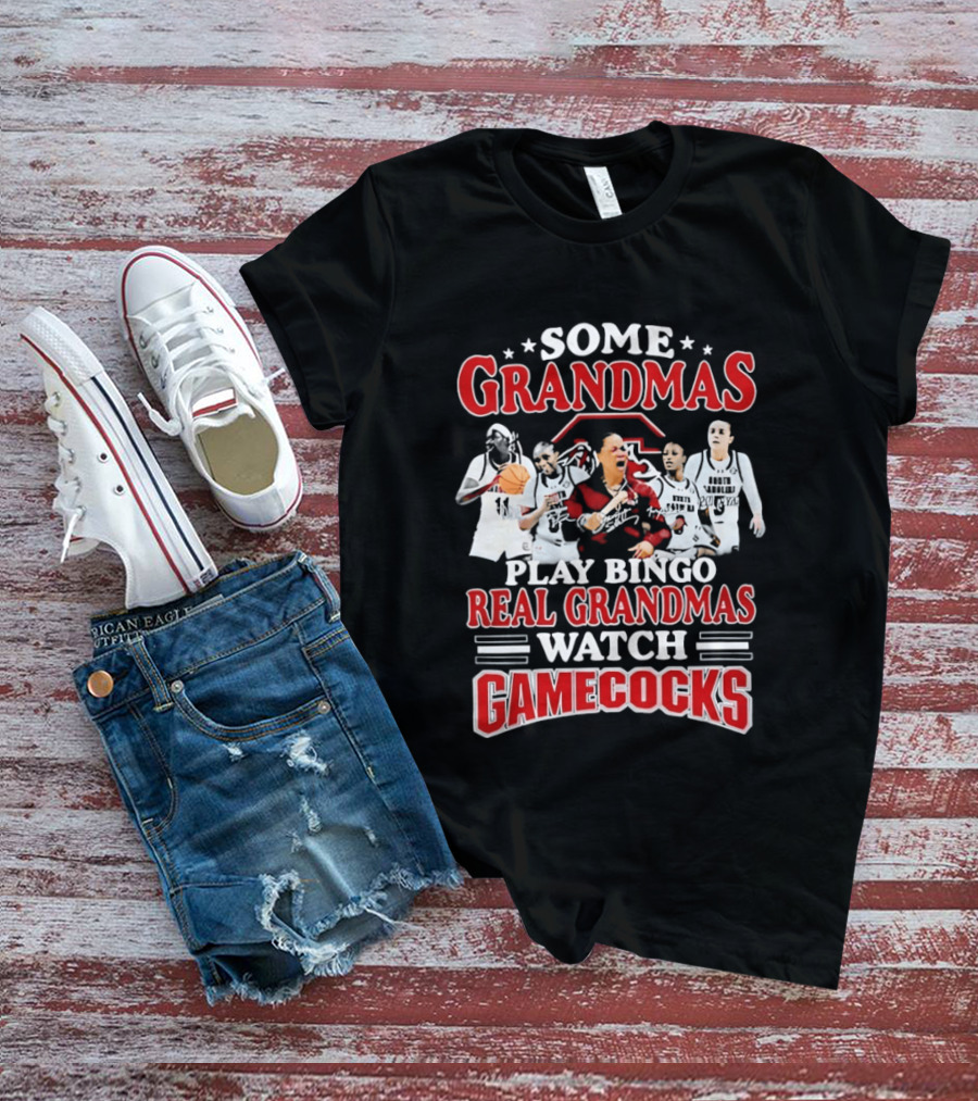 Some Grandmas Play Bingo Real Grandmas Gamecocks T-Shirt