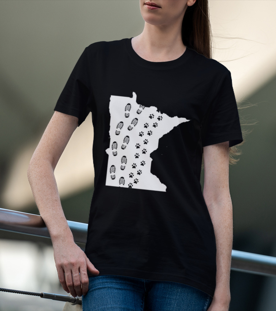 Minnesota Map Footprints And Paw Prints Outdoor Adventure T-Shirt