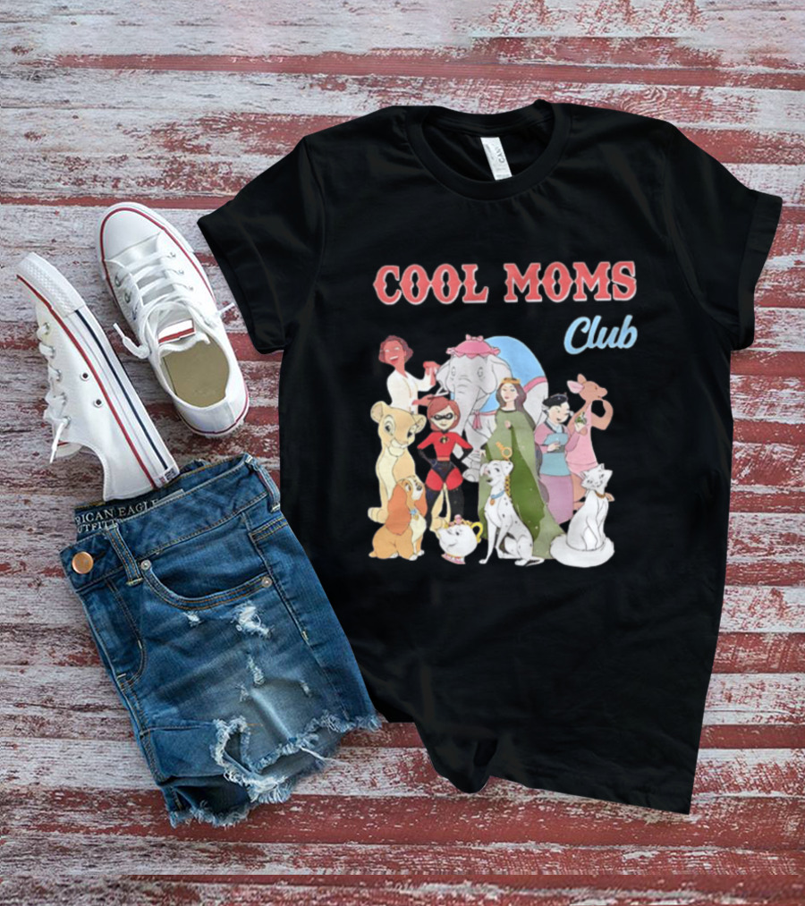 COOL MOMS CLUB Disney Characters T-Shirt