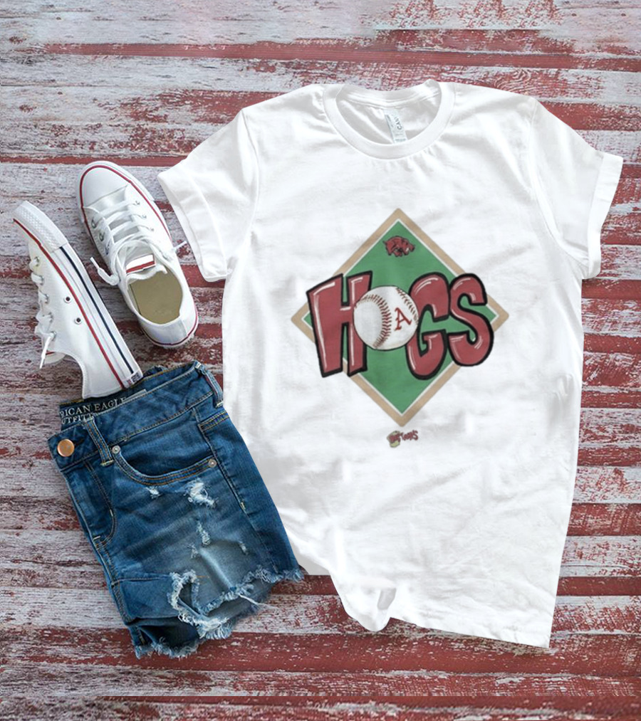 Arkansas Razorbacks Hogs Baseball Diamond Cartoon T-Shirt