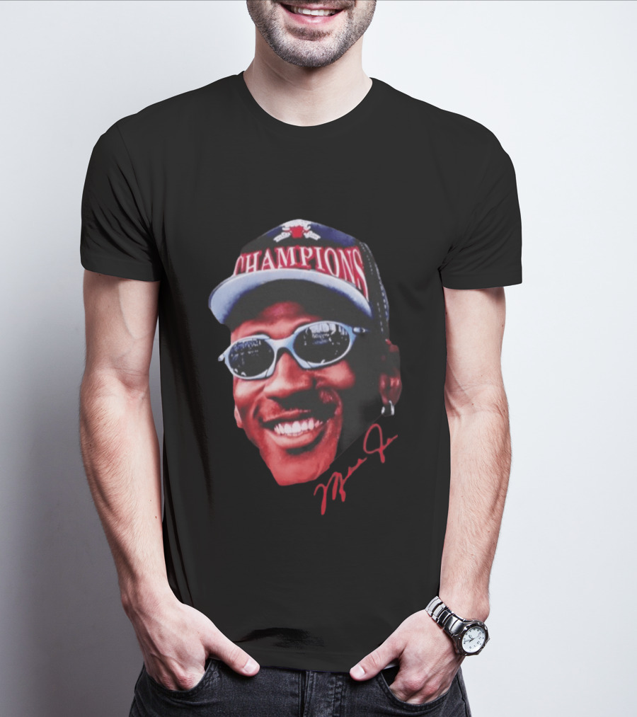 M Jordan Chicago Bulls NBA Champions Big Face T-Shirt